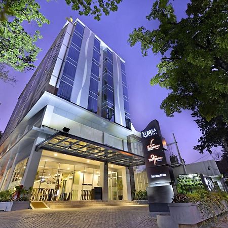 瑟雷拉酒店-奇哈佩拉斯 万隆 外观 照片