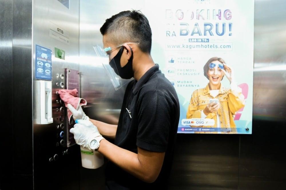 瑟雷拉酒店-奇哈佩拉斯 万隆 外观 照片